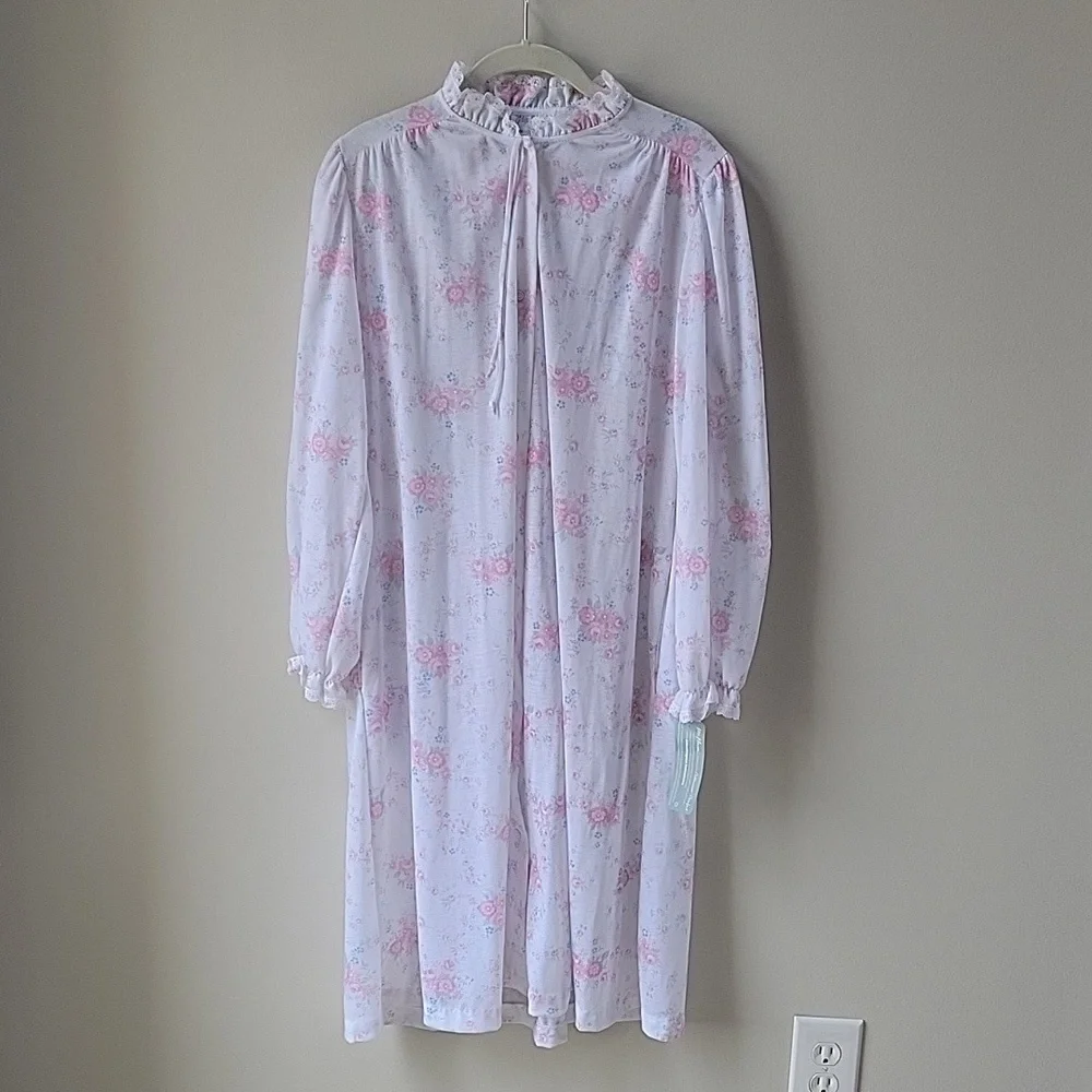 NWT Miss Elaine Pink Floral Nightgown And Robe‎ Set Vintage Size Small
